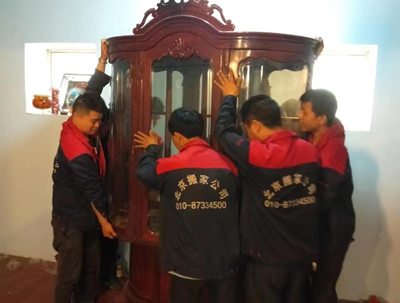 搬运玻璃鱼缸、养热带鱼玻璃鱼缸运输及搬运